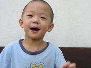 Konuşmaya hazır mı doğuyoruz?