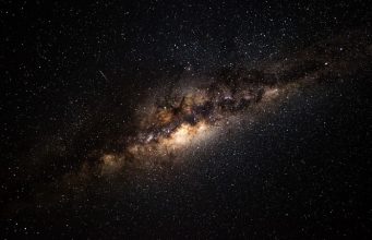 Evrenle söyleşiler 17: Antimaddeyle söyleşi